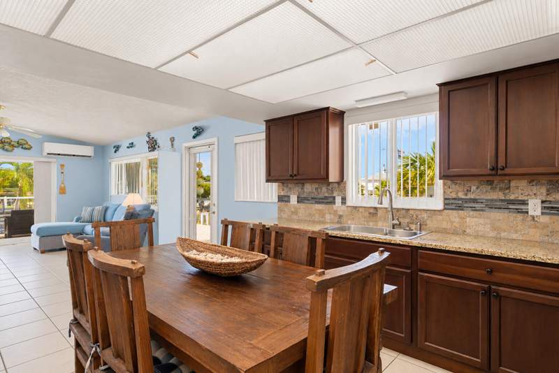 3 bedroom Single Family Residence at 161 Palermo Drive, Venetian Shores (86.0), Plantation Key — photo 4