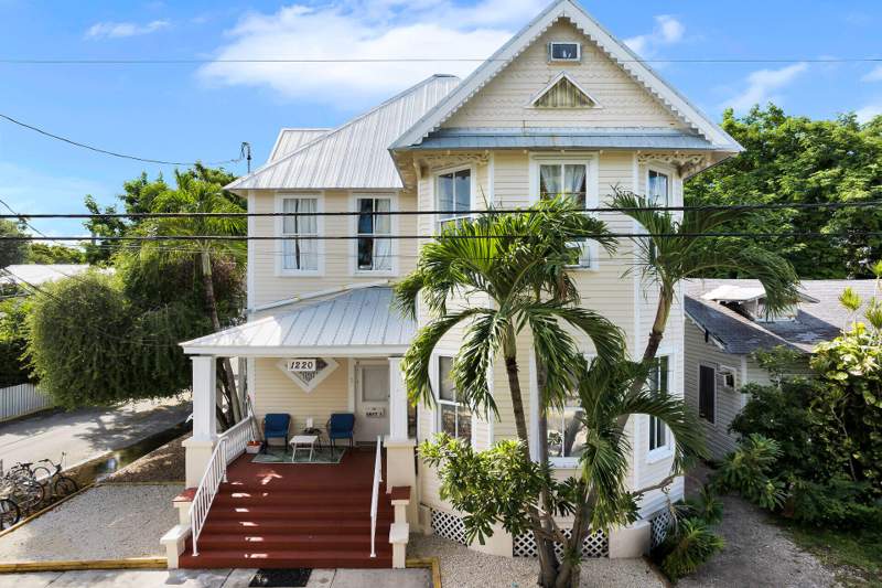 4 bedroom Condominium at 1220 Newton Street #5, Waddells Subdivision (2.0), Key West — photo 2