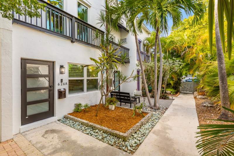 3 bedroom Townhouse at 626 Fleming Street #A, Old Town - Unrecord (1.0), Key West — photo 2