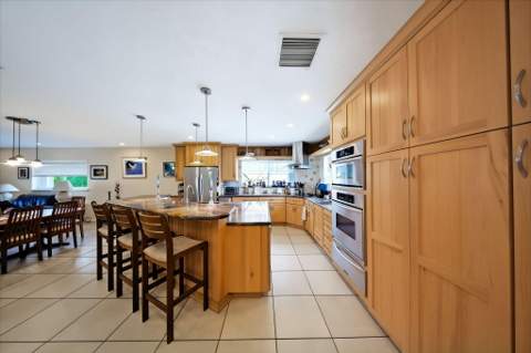 147 Gardenia Street, Plantation Key FL - photo 7 of 64