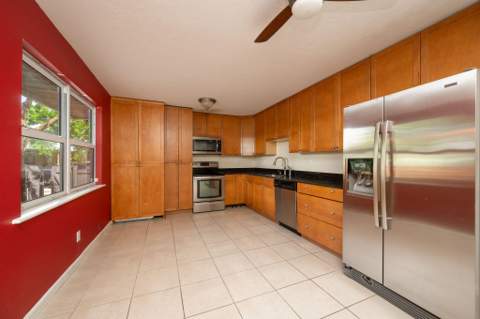 3316 Harriet Avenue, Key West FL - photo 8 of 21