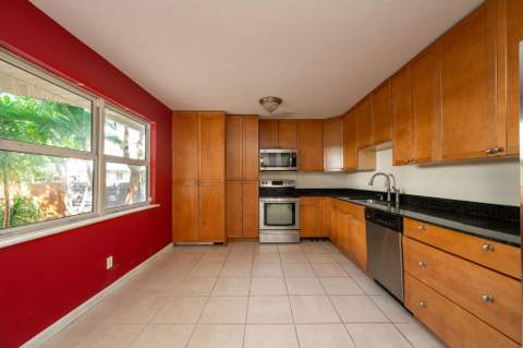 3316 Harriet Avenue, Key West FL - photo 9 of 21