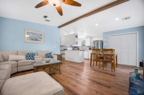 336 Orange Avenue, Marathon FL - photo 6 of 25