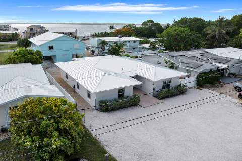 304 2Nd Ter, Key Largo FL - photo 6 of 49