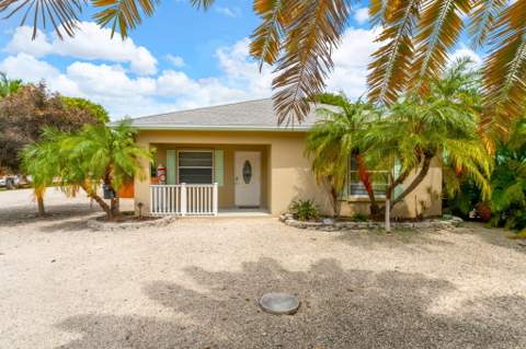 547 Plante Street, Key Largo FL - photo 23 of 32