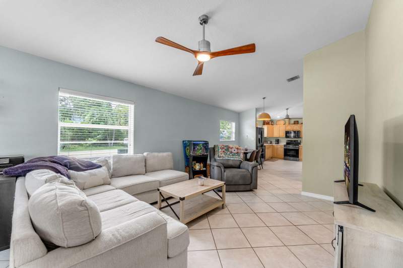 3 bedroom Single Family Residence at 547 Plante Street, S Creek Village (103.0), Key Largo — photo 2