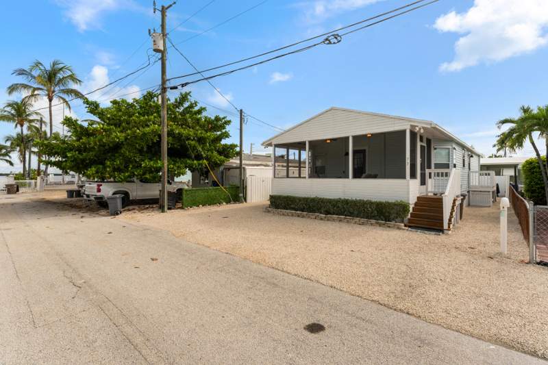 2 bedroom Mobile Home at 73 Ibis Lane, Key Largo Trlr Village (101.5), Key Largo — photo 2