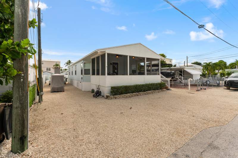 2 bedroom Mobile Home at 73 Ibis Lane, Key Largo Trlr Village (101.5), Key Largo — photo 3