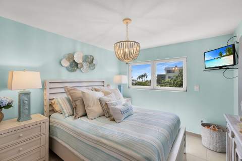 1025 W Ocean Drive #2 W, Key Colony FL - photo 17 of 28