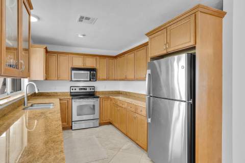 947 Gulf Drive, Summerland Key FL - photo 15 of 39