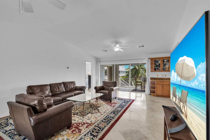 3 bedroom Single Family Residence at 947 Gulf Drive, Summerland Cove Isle (25.5), Summerland Key — photo 4