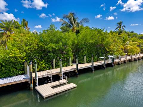 499 Sombrero Beach Road, Marathon FL - photo 12 of 56