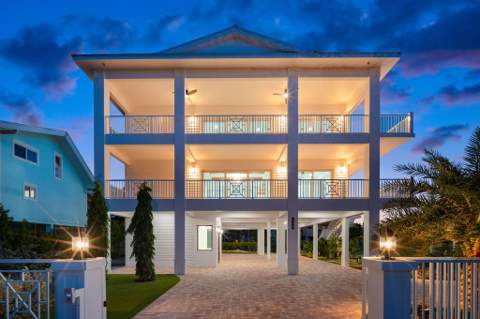 195 Ojibway Avenue, Plantation Key FL - photo 6 of 109
