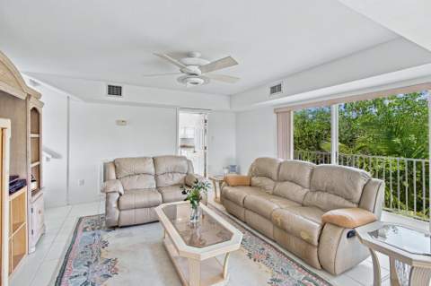 17050 Old State Road #4A, Sugarloaf Key FL - photo 22 of 60