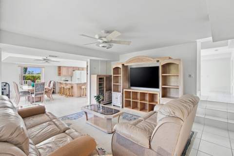 17050 Old State Road #4A, Sugarloaf Key FL - photo 24 of 60