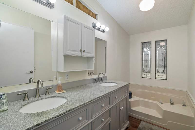 2 bedroom Mobile Home at 252 Oleander Drive, Sherrill Park (92.5), Key Largo — photo 5