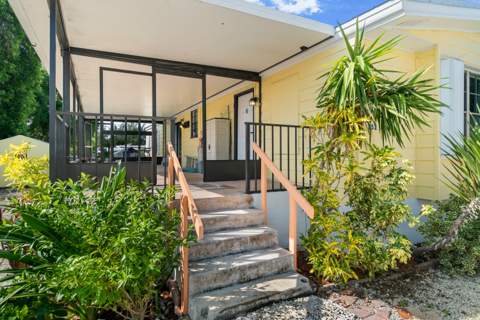 252 Oleander Drive, Key Largo FL - photo 21 of 37