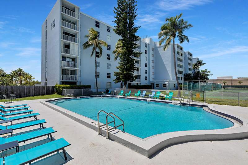 2 bedroom Condominium at 3312 Northside Drive #Apt 707, Santa Clara (3.0), Key West — photo 3