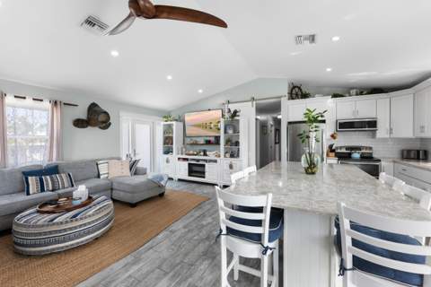 1325 Avenue H, Marathon FL - photo 9 of 47
