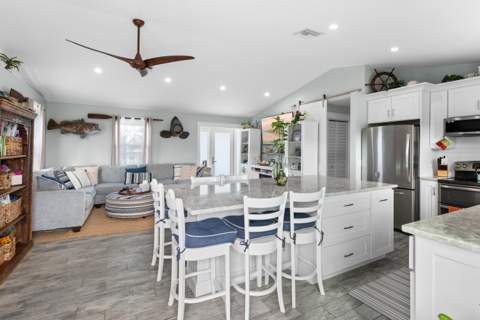 1325 Avenue H, Marathon FL - photo 14 of 47