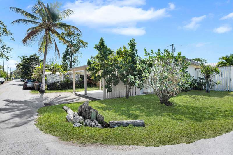 3 bedroom Single Family Residence at 62 Silver Springs Drive, Key Largo Park (101.0), Key Largo — photo 3