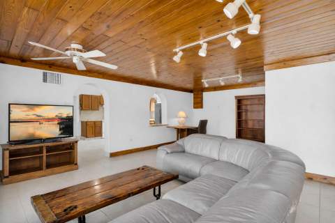 62 Silver Springs Drive, Key Largo FL - photo 17 of 26
