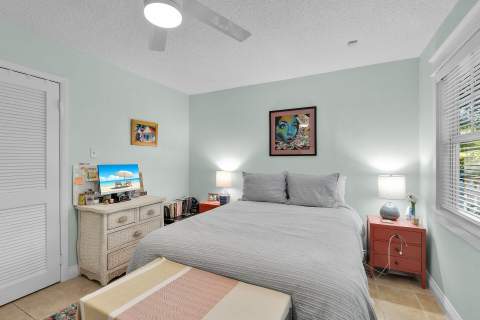 2911 Seidenberg Avenue, Key West FL - photo 23 of 25
