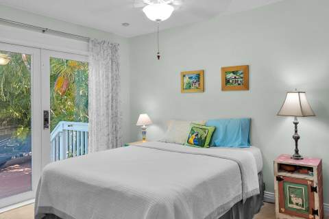 2911 Seidenberg Avenue, Key West FL - photo 20 of 25