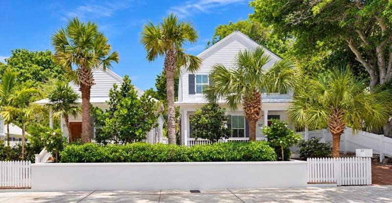 6 bedroom Single Family Residence at 317 Whitehead Street, Old Town - Unrecord (1.0), Key West — photo 3