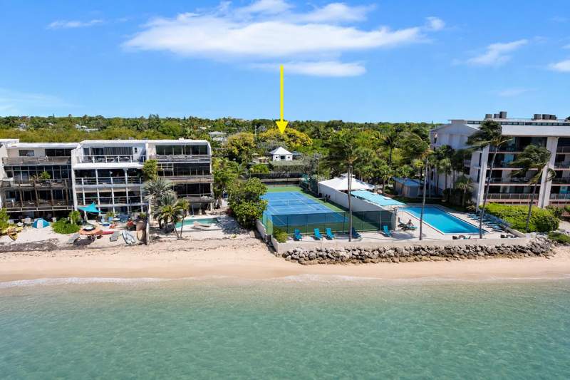 5 bedroom Single Family Residence at 1401 Atlantic Boulevard, Macros Subd (2.0), Key West — photo 4