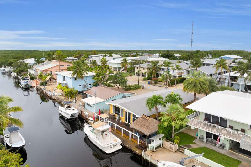 3 bedroom Single Family Residence at 119 Zane Grey Creek Drive, Long Key Estates Addn #2 (68.0), Long Key — photo 2