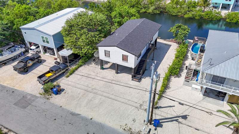 3 bedroom Single Family Residence at 74 Pelican Lane, Cahill Pines & Palms (30.0), Big Pine Key — photo 2