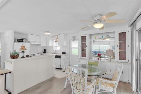 812 S Silver Circle, Key Largo FL - photo 9 of 47