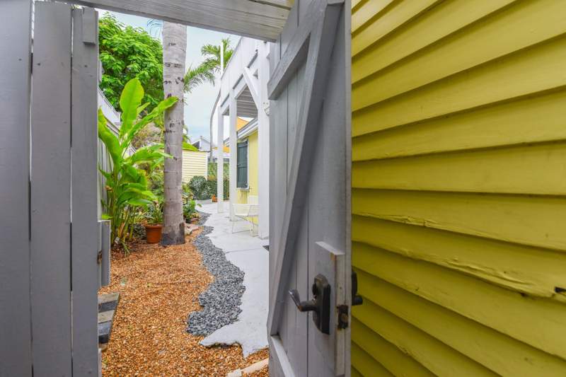 2 bedroom Condominium at 927 Thomas Street #1, Old Town - Unlisted (1.0), Key West — photo 5