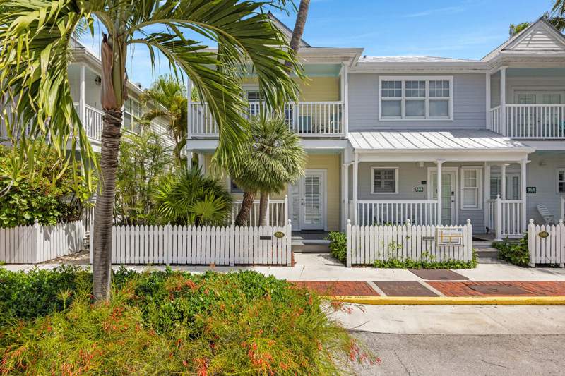 2 bedroom Townhouse at 564 Porter Lane, Old Town - Unrecord (1.0), Key West — photo 2