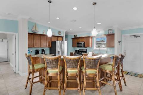 415 Sombrero Beach Road, Marathon FL - photo 9 of 41