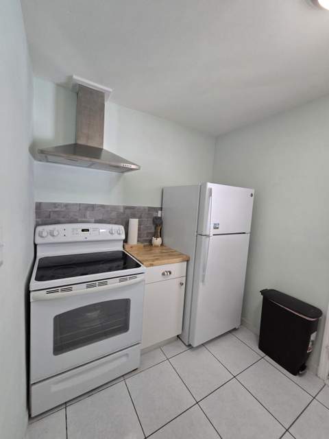 331 Ave F, Big Coppitt FL - photo 6 of 39
