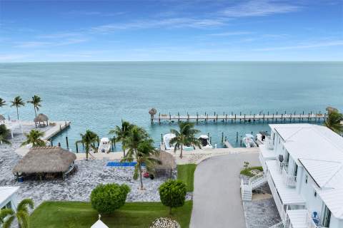 10877 Overseas Highway #82, Marathon FL - photo 8 of 43