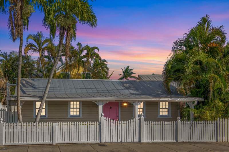2 bedroom Single Family Residence at 1116 Eaton Street, Key West, Key West — photo 2