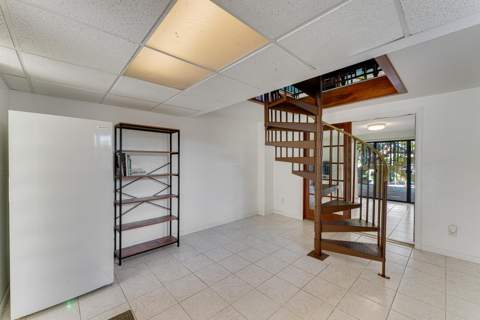 391 10th Street, Key Colony FL - photo 14 of 38