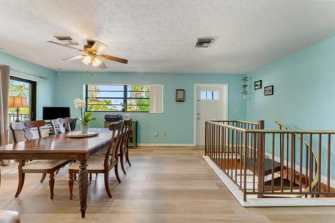 391 10th Street, Key Colony FL - photo 15 of 38