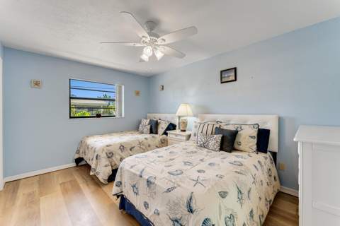 391 10th Street, Key Colony FL - photo 23 of 38