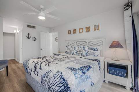 303 Sombrero Boulevard #207, Marathon FL - photo 16 of 31