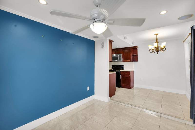 4 bedroom Duplex at 6415 2nd Terrace, Maloney Sub (5.0), Stock Island — photo 4