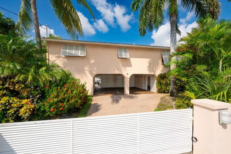 3 bedroom Single Family Residence at 30 Calle Uno, Rockland Village (9.0), Rockland Key — photo 2