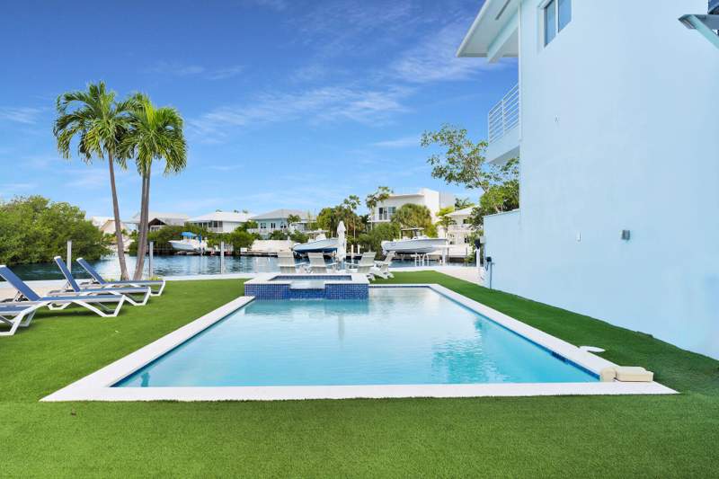 5 bedroom Single Family Residence at 107 Azalea Street, Plant Key Colony (90.0), Plantation Key — photo 5