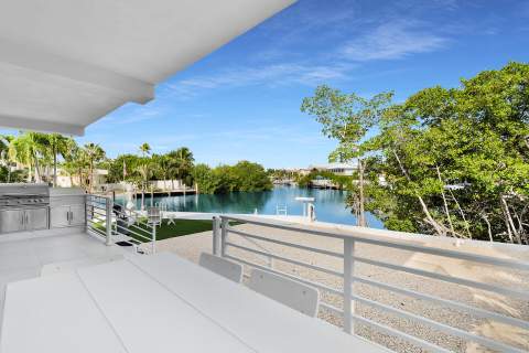 107 Azalea Street, Plantation Key FL - photo 13 of 76