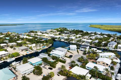 107 Azalea Street, Plantation Key FL - photo 17 of 76