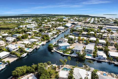 107 Azalea Street, Plantation Key FL - photo 22 of 76