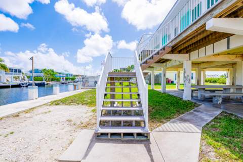 173 W Cahill Court, Big Pine Key FL - photo 7 of 55
